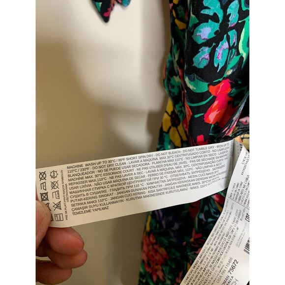 MNG Casual Womens Romper Size 4 Floral Print Body Suit Cloth Buttons Open Back - Picture 11 of 11